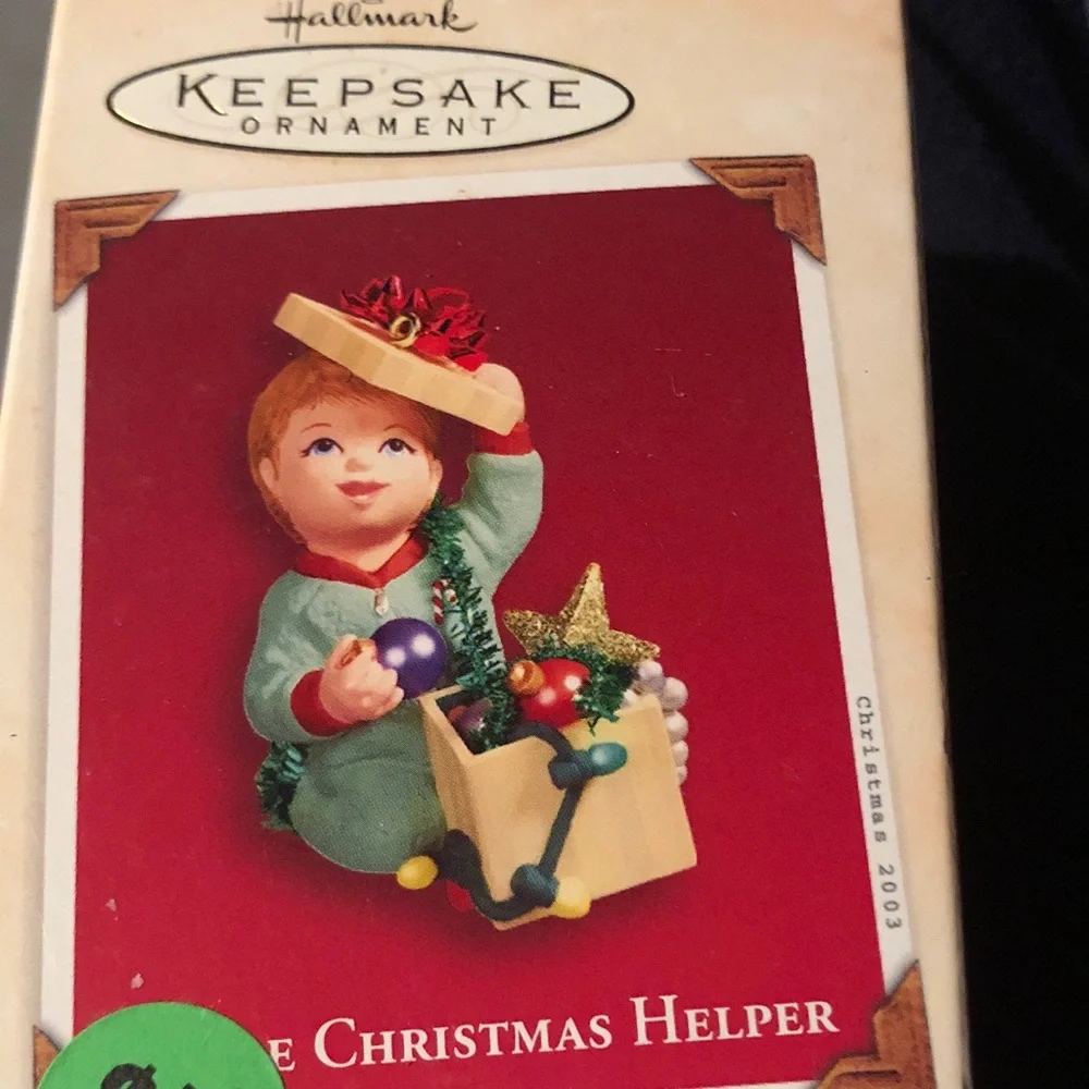 Hallmark Keepsake Ornament Boy in Green Pajamas with Red Backdrop